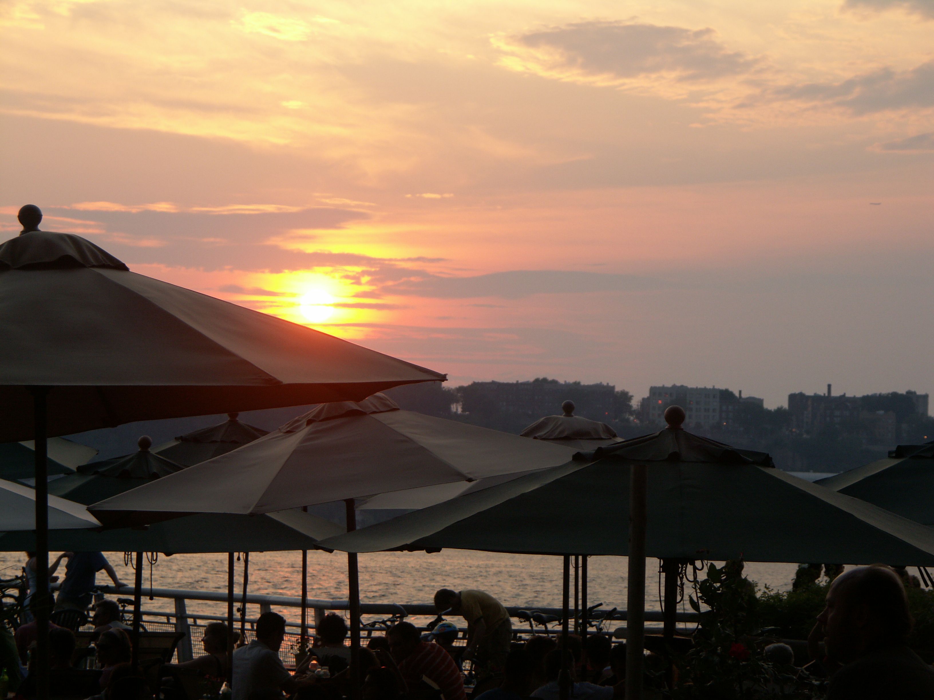 sunsetoverhudson.jpg
